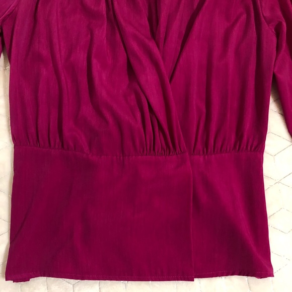 Chic Women's Blouse - Rich Magenta - Picture 4 of 8